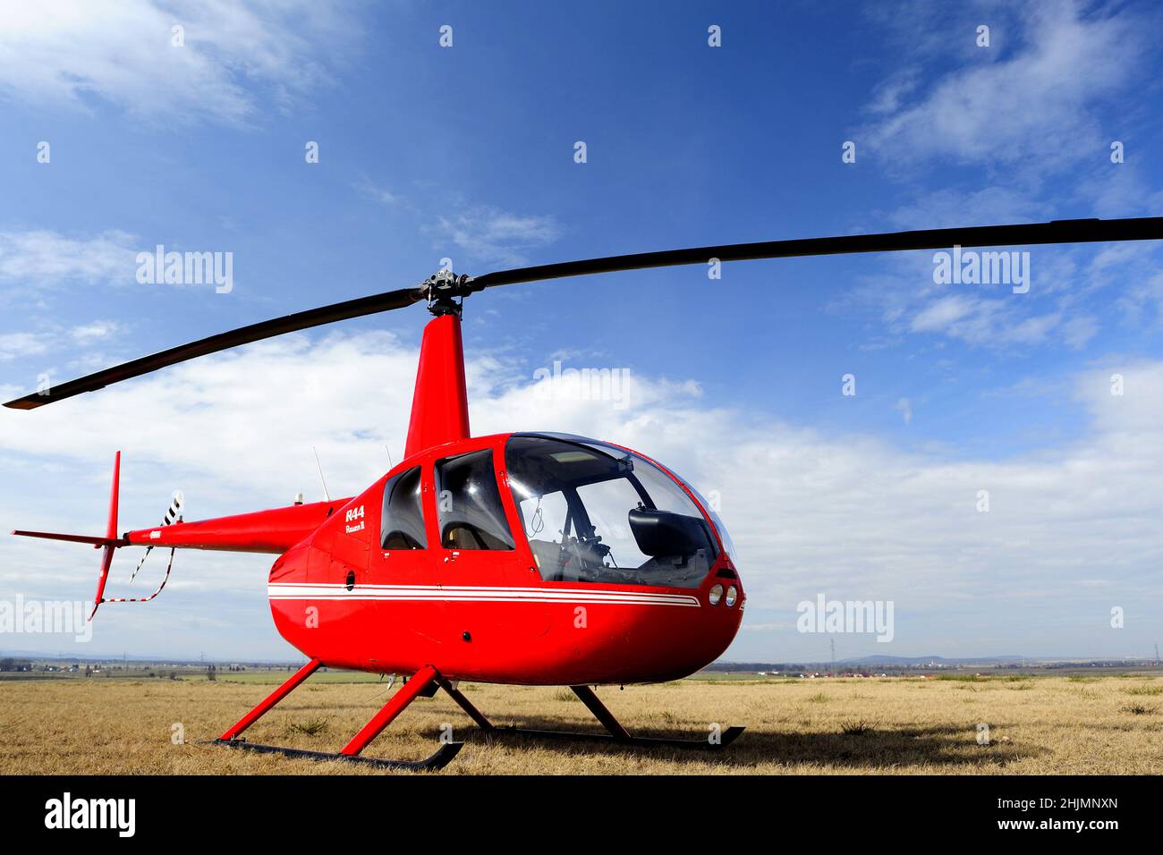 Robinson R44, hélicoptère, transport aérien, rouge, navigation,Cockpit, pilote, Robinson Helicopter Company, Robinson R44 hélicoptère Banque D'Images
