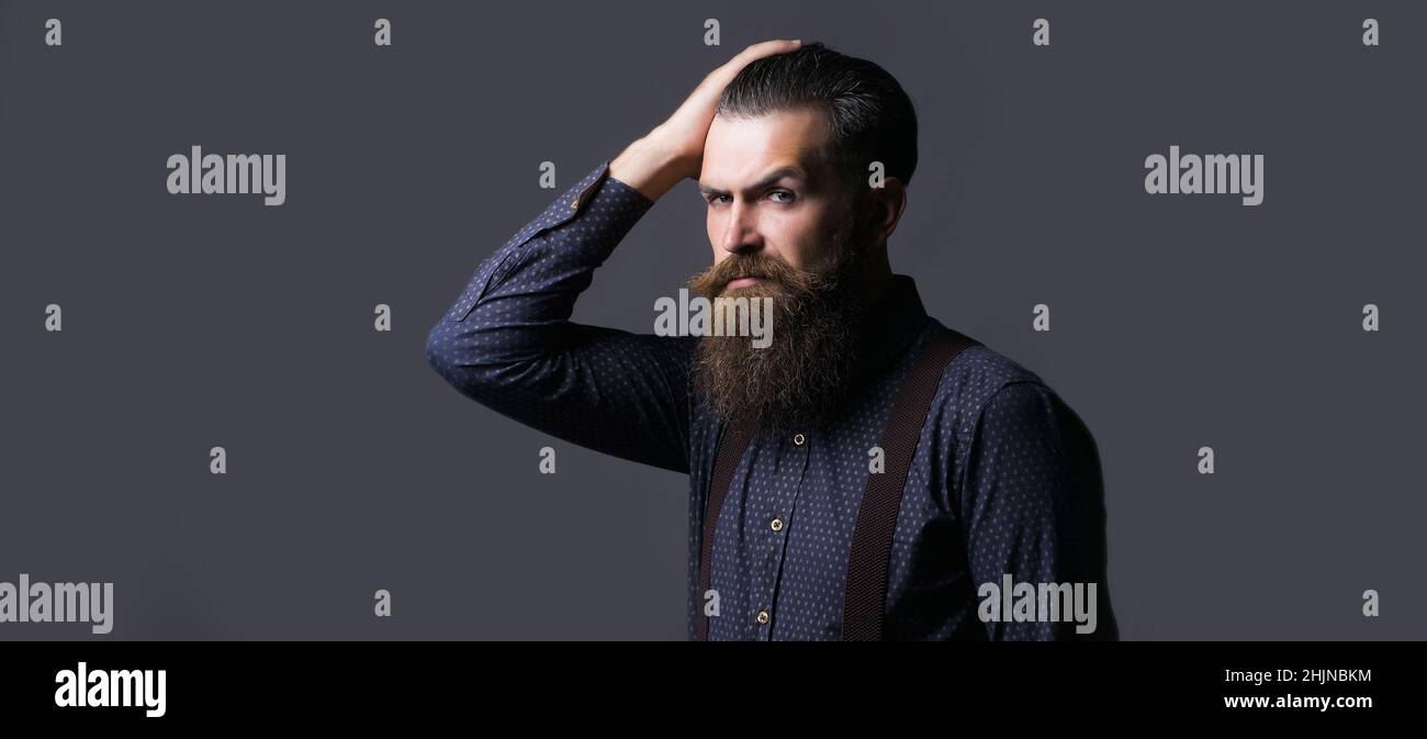Homme de barbe avec barbe longue classique, gay barbu.Concept de  barbier.Moustache rétro hommes.Bannière pour le site Web avec espace de  texte Photo Stock - Alamy