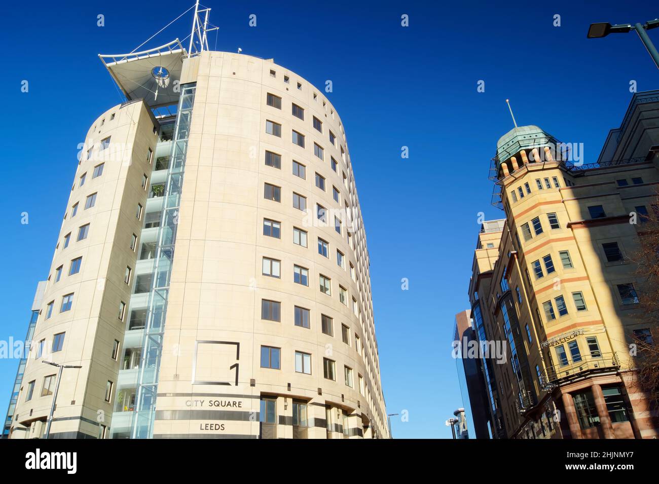 Royaume-Uni, West Yorkshire, Leeds City Square, 1 City Square Office Building et Pinsent Masons Building Banque D'Images