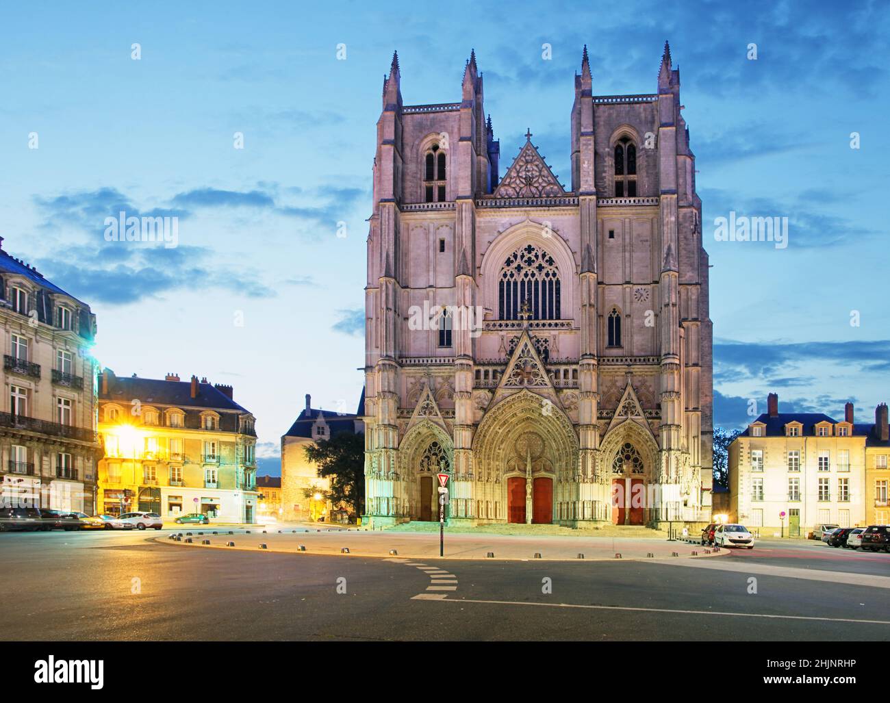 Cathédrale de Nantes la nuit, France Banque D'Images