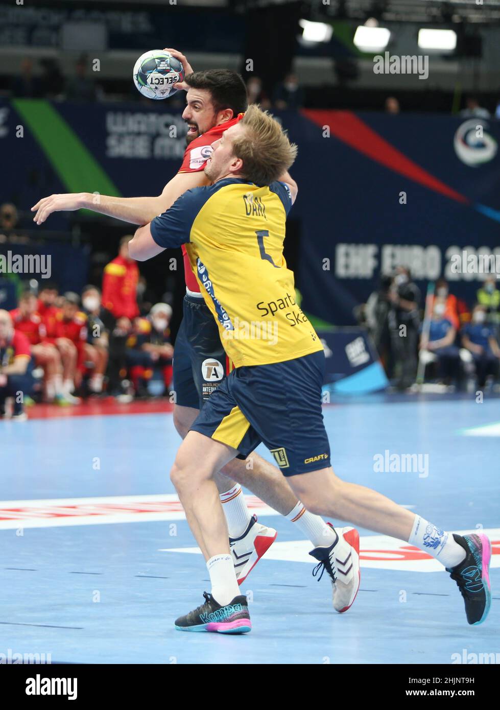 Jorge Maqueda d'Espagne et Max Darj de Suède lors de l'Euro 2022 des hommes de l'EHF, finale de handball entre la Suède et l'Espagne le 30 janvier 2022 à Budapest Multifunctional Arena à Budapest, Hongrie - photo: Laurent Lairys/DPPI/LiveMedia Banque D'Images