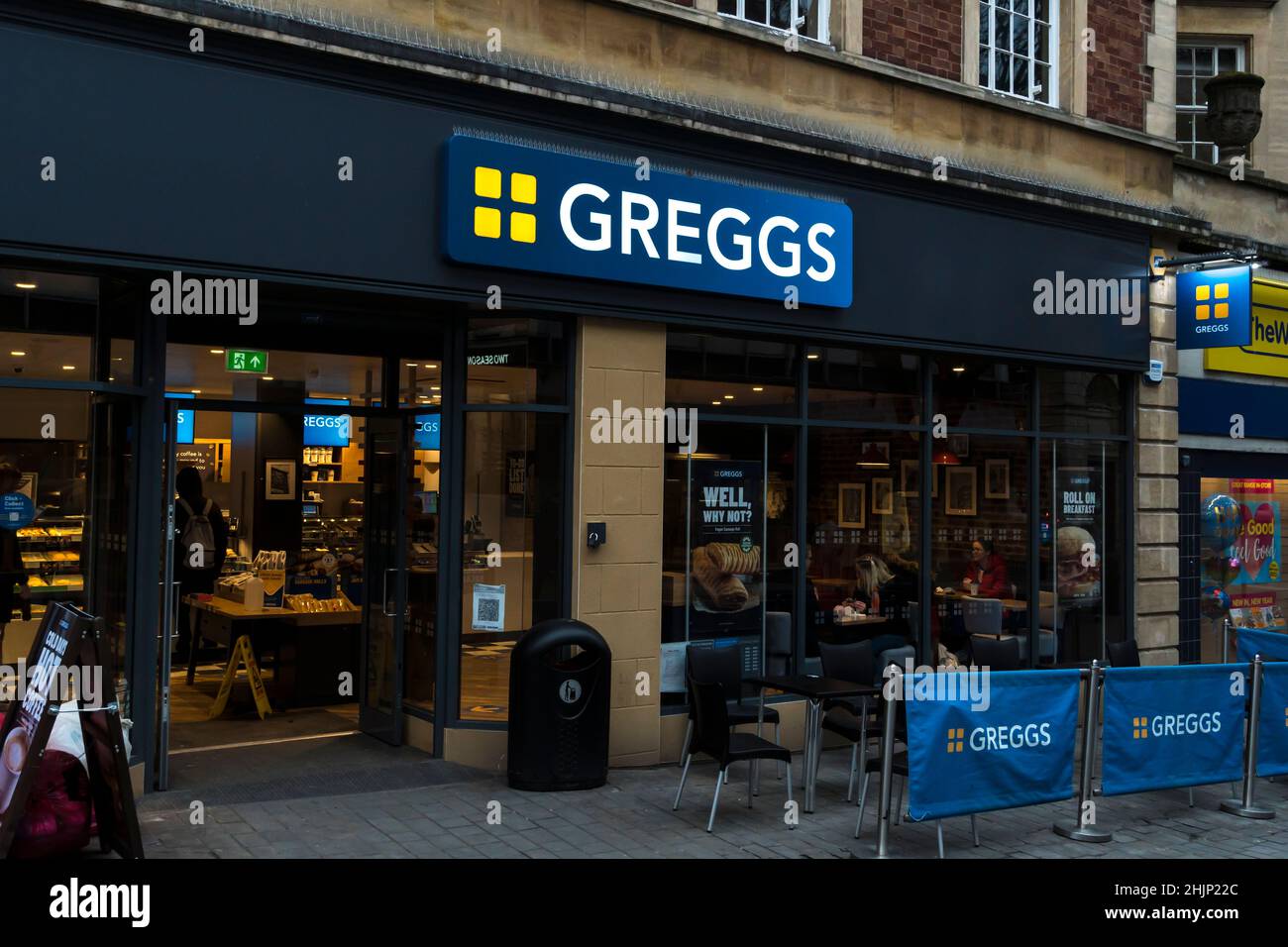 Greggs Food shop et café High Street Lincoln City 2022 Banque D'Images