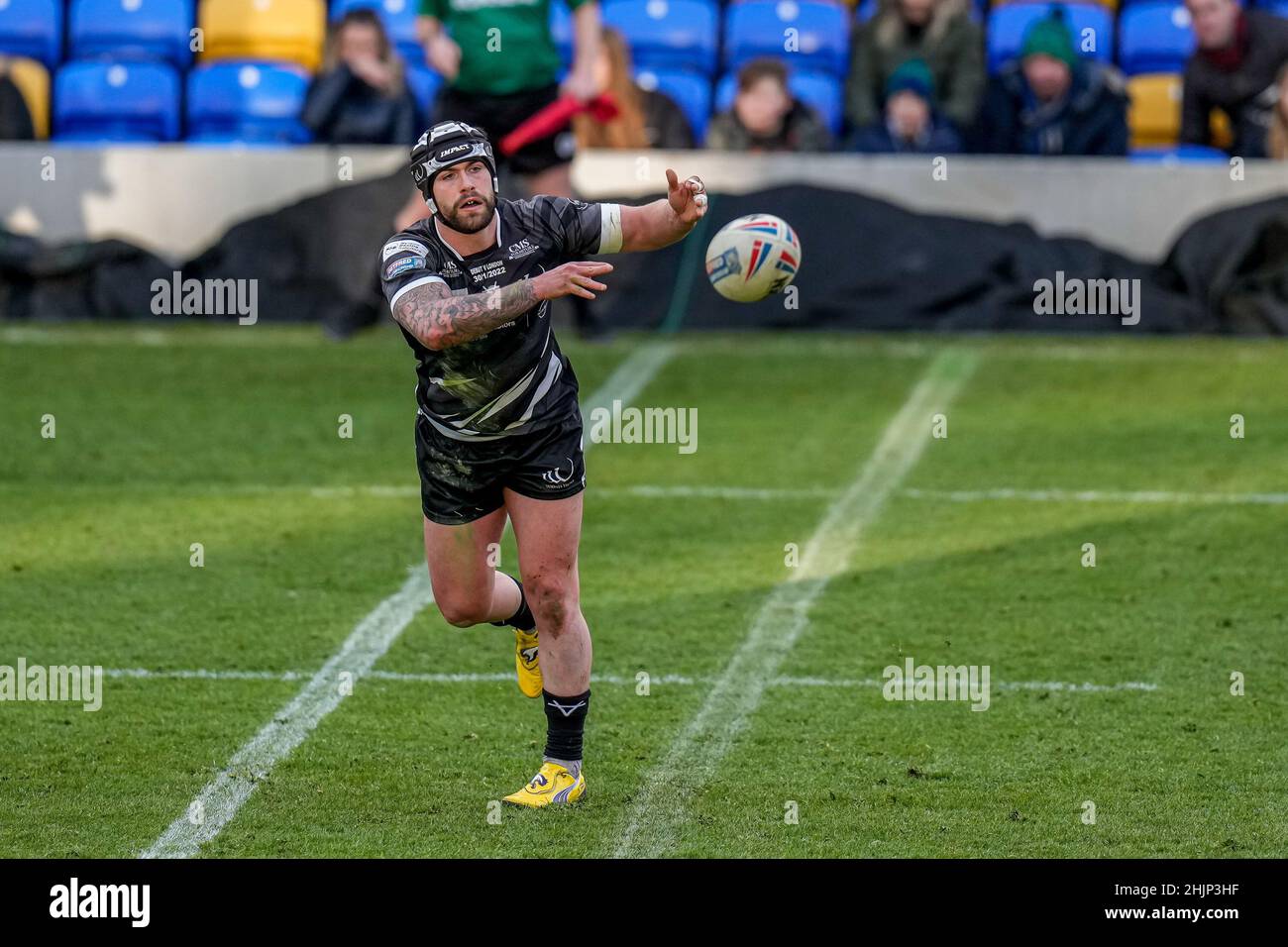 Wimbledon, Royaume-Uni.19th janvier 2022.Matty FOZARD (9) de Widnes Vikings lors du match de championnat de Betfred entre London Broncos et Widnes Vikings au Cherry Red Records Stadium, Plough Lane, Wimbledon, Angleterre, le 30 janvier 2022.Photo de David Horn.Crédit : Prime Media Images/Alamy Live News Banque D'Images