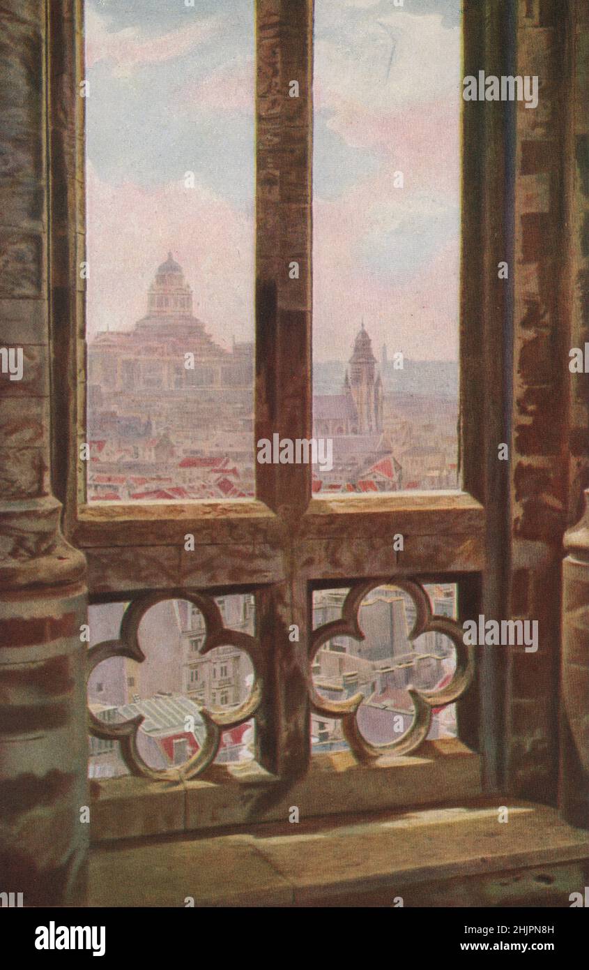 De la tour ajourée de l'Hôtel de ville, on a une vue panoramique sur la ville, comme celle du Palais de Justice. Belgique. Bruxelles (1923) Banque D'Images