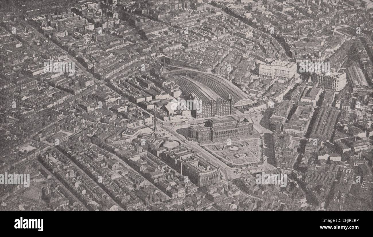 Coeur de Liverpool, deuxième plus grand port maritime d'Angleterre, sur l'estuaire de Mersey (1923) Banque D'Images