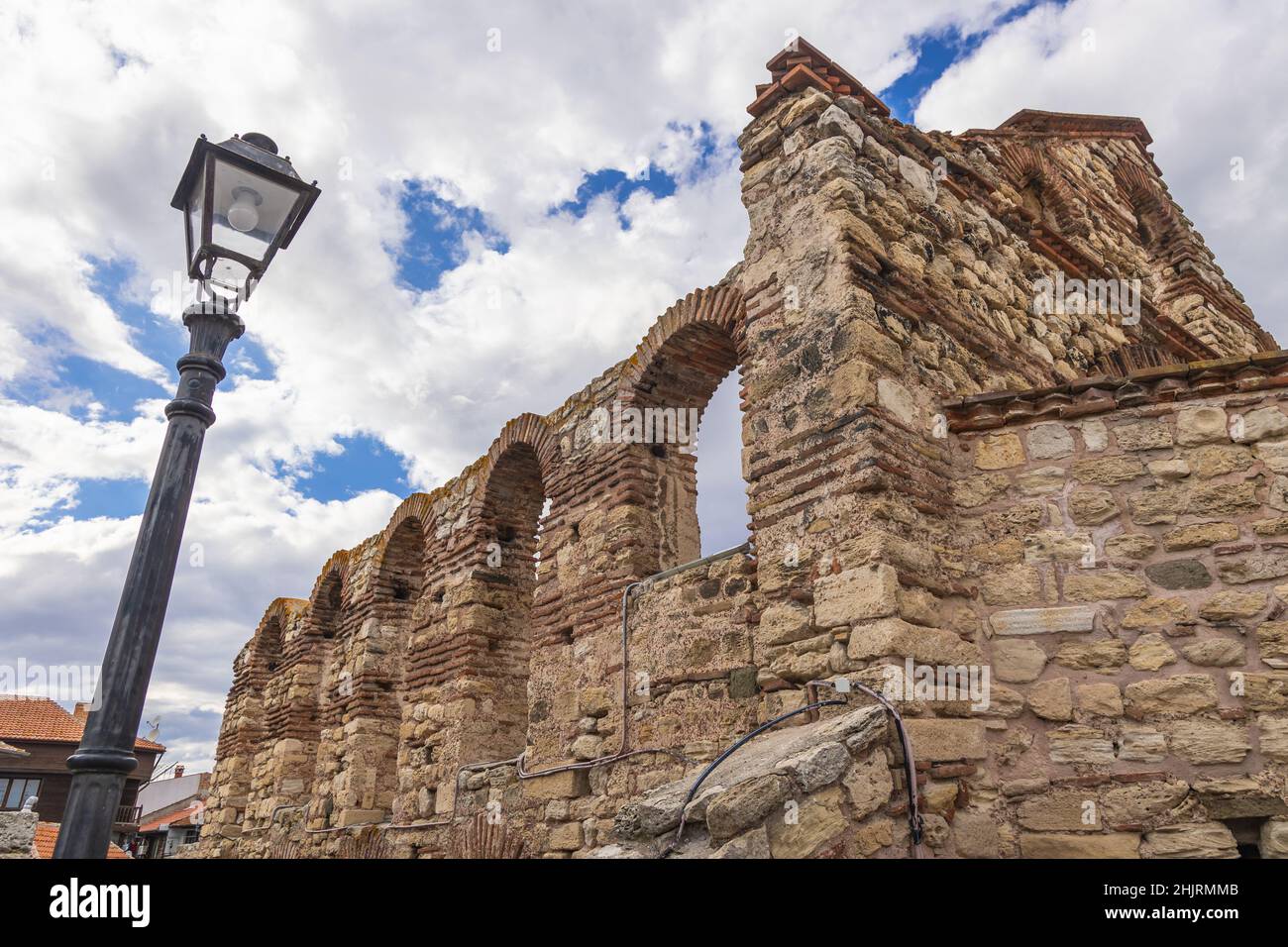 Ruines de l'église de Saint Sofia également appelé Old Bishopric dans la station de Nesebar sur la côte de la mer Noire, situé dans la province de Burgas, Bulgarie Banque D'Images