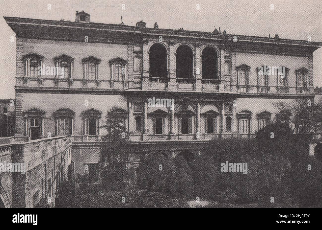 Palazzo Farnese, l'un des trésors architecturaux de Rome (1923) Banque D'Images