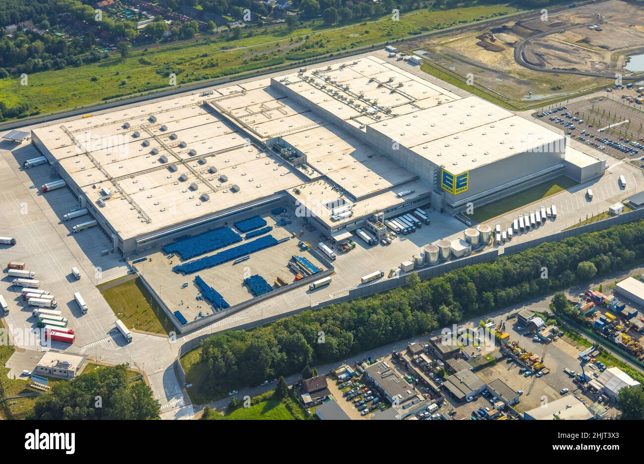 Vue aérienne, Edeka central warehouse Oberhausen, Logport 5, Logport V, Schwarze Heide, Oberhausen,Région de la Ruhr, Rhénanie-du-Nord-Westphalie, Allemagne, DE, EUR Banque D'Images