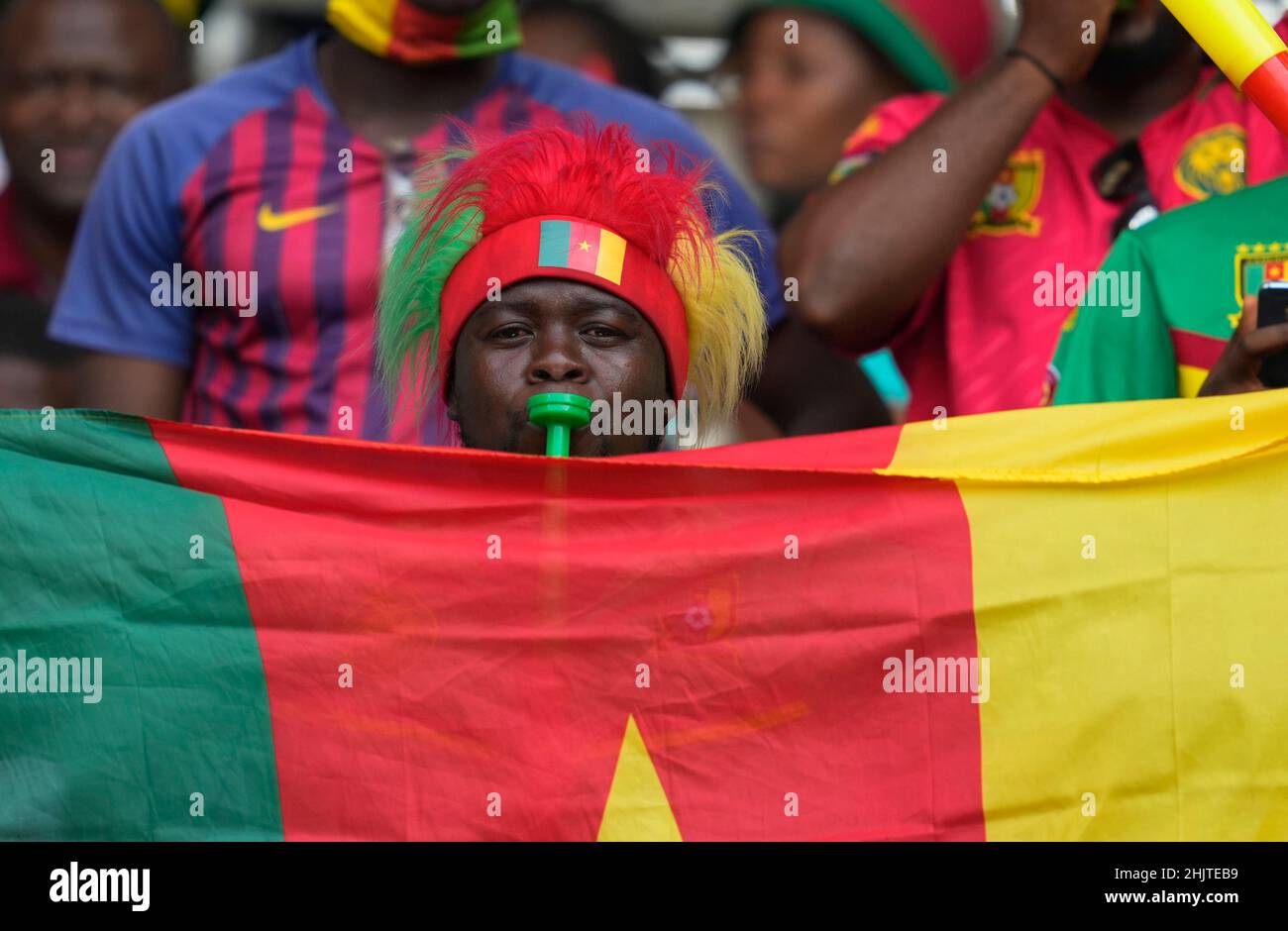 Douala, Cameroun, 29 janvier 2022: Fans au Cameroun contre la Gambie, coupe d'Afrique des Nations au stade de Japoma.Prix Kim/CSM. Banque D'Images