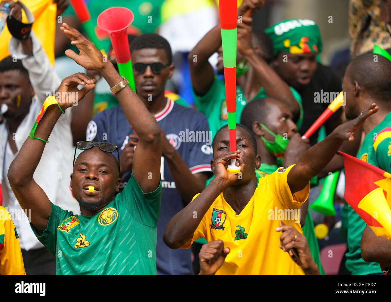 Douala, Cameroun, 29 janvier 2022: Fans au Cameroun contre la Gambie, coupe d'Afrique des Nations au stade de Japoma.Prix Kim/CSM. Banque D'Images