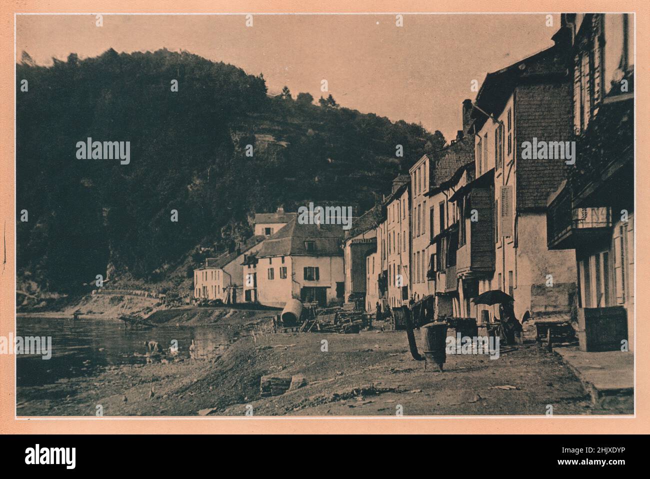 Vue sur Bouillon. Belgique (1925) Banque D'Images