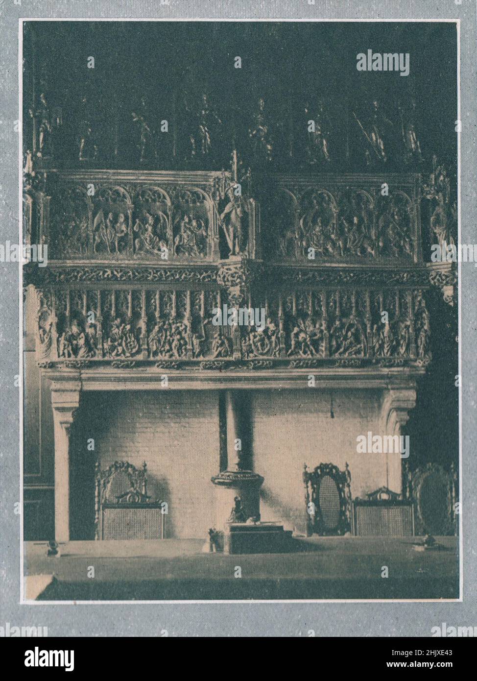 Cheminée à l'Hôtel de ville, Courtrai. Belgique (1925) Banque D'Images