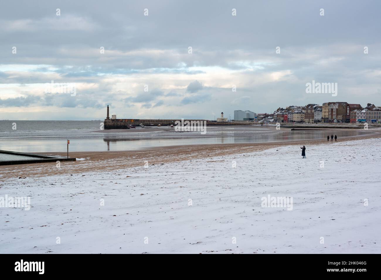 Margate main Sands et front de mer dans la neige, Margate, Kent Banque D'Images