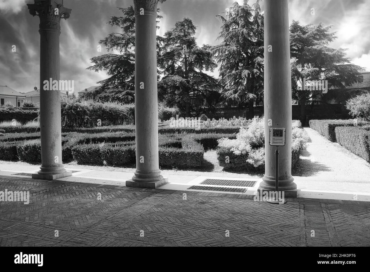 Les célèbres jardins d'Emensi dans la ville de Ferrara, la capitale italienne du jardin et du jardinage. Banque D'Images