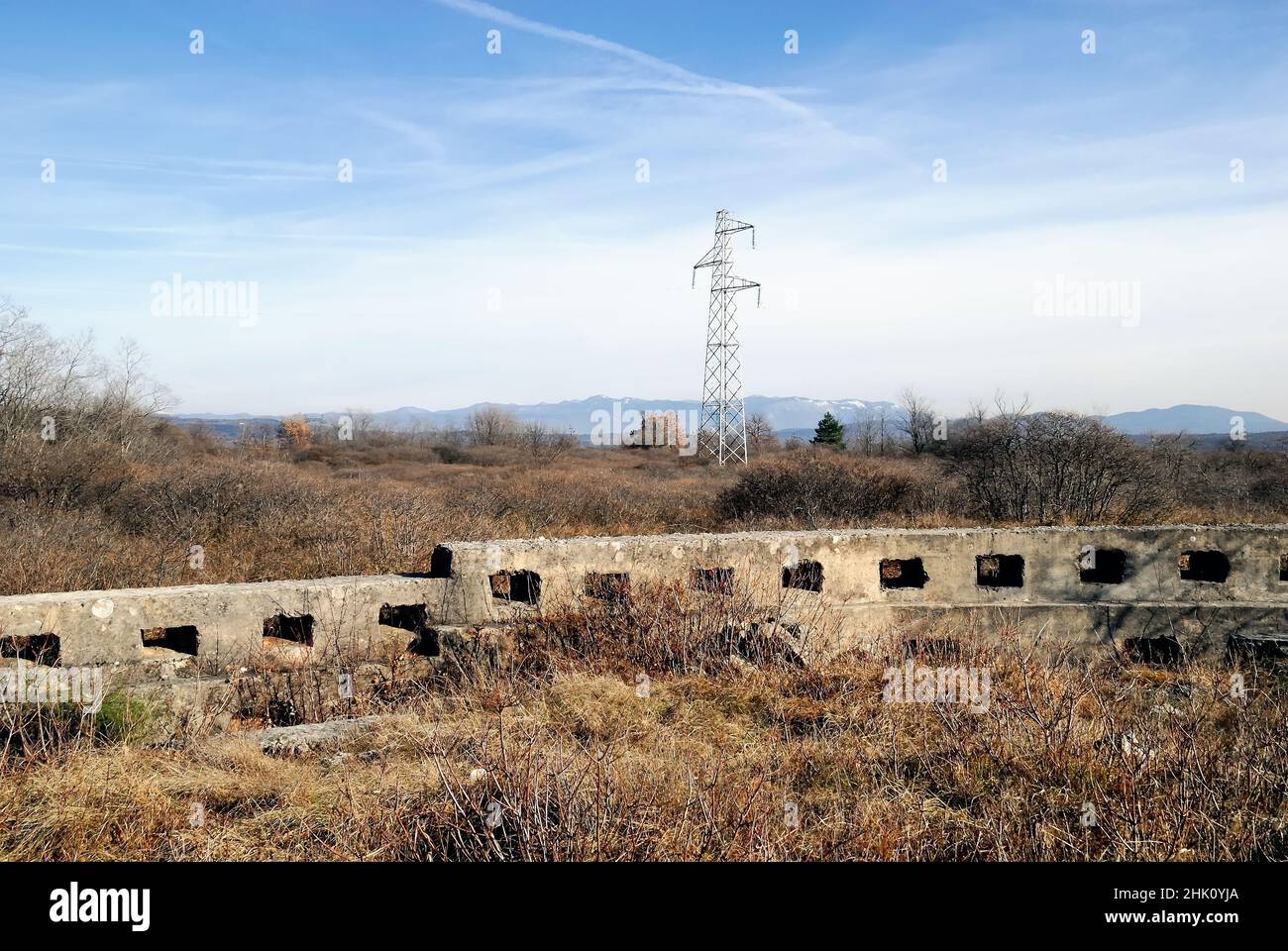 Friuli Venezia Giulia, mont SEI Busi.Tranchée italienne en béton. Banque D'Images