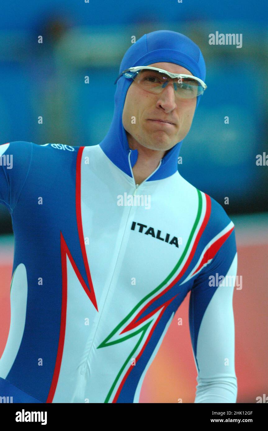 Turin Italie 2006-02-21 : Jeux Olympiques d'hiver de Turin 2006, Patinage de vitesse Oval Lingotto 1500 mt, Fabris Enrico (ITA) pendant la course Banque D'Images