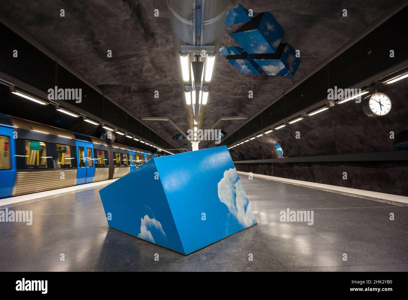 Suède, Stockholm, métro de Stockholm, station Solna Strand (usage éditorial uniquement) Banque D'Images