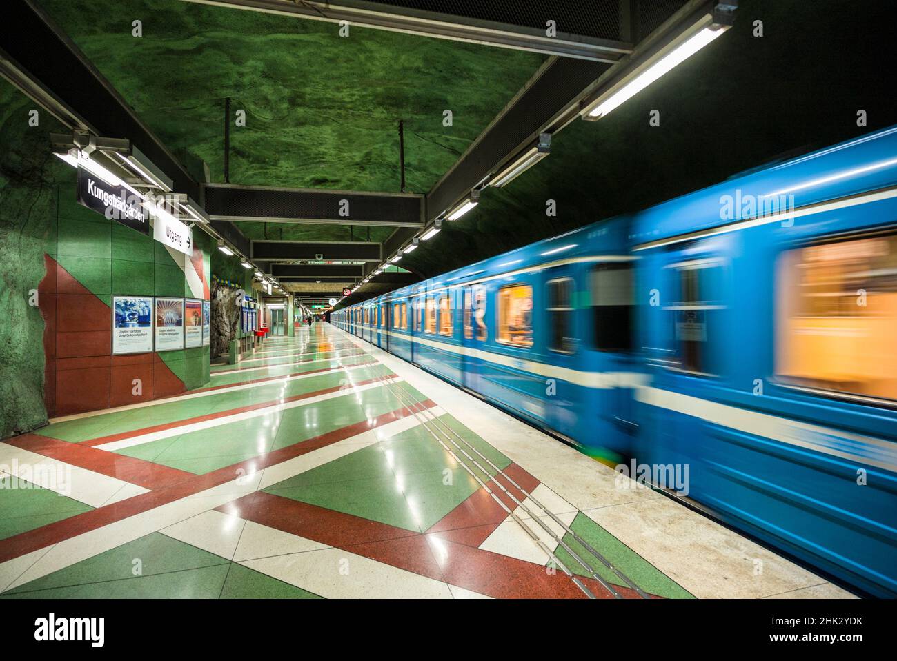Suède, Stockholm, métro de Stockholm, Station Kungstradgarden (usage éditorial uniquement) Banque D'Images
