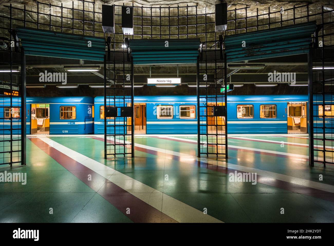 Suède, Stockholm, métro de Stockholm, Station Kungstradgarden (usage éditorial uniquement) Banque D'Images