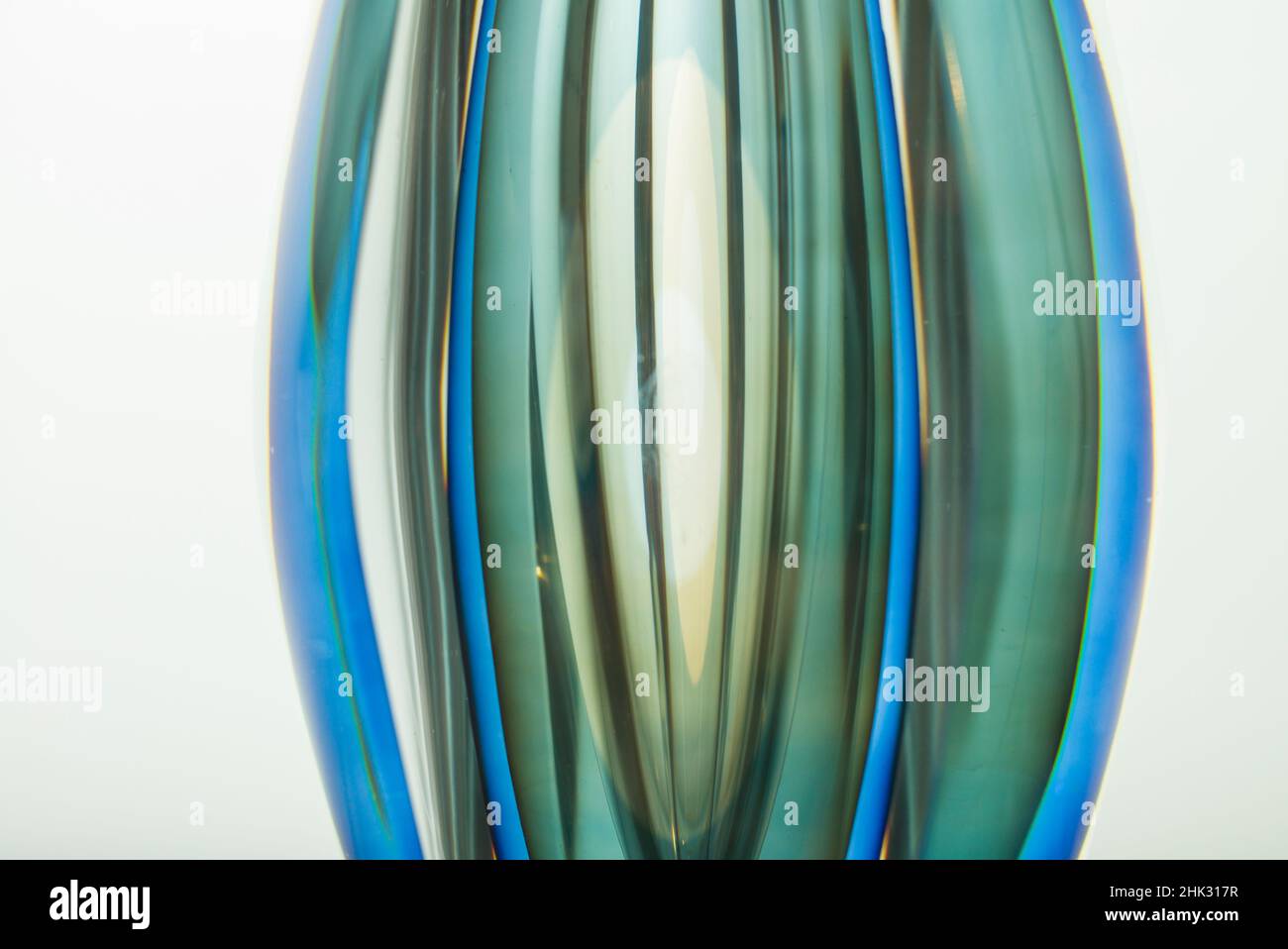Suède, Glasriket, Royaume du verre, Vaxjo, exposition de verrerie locale Banque D'Images