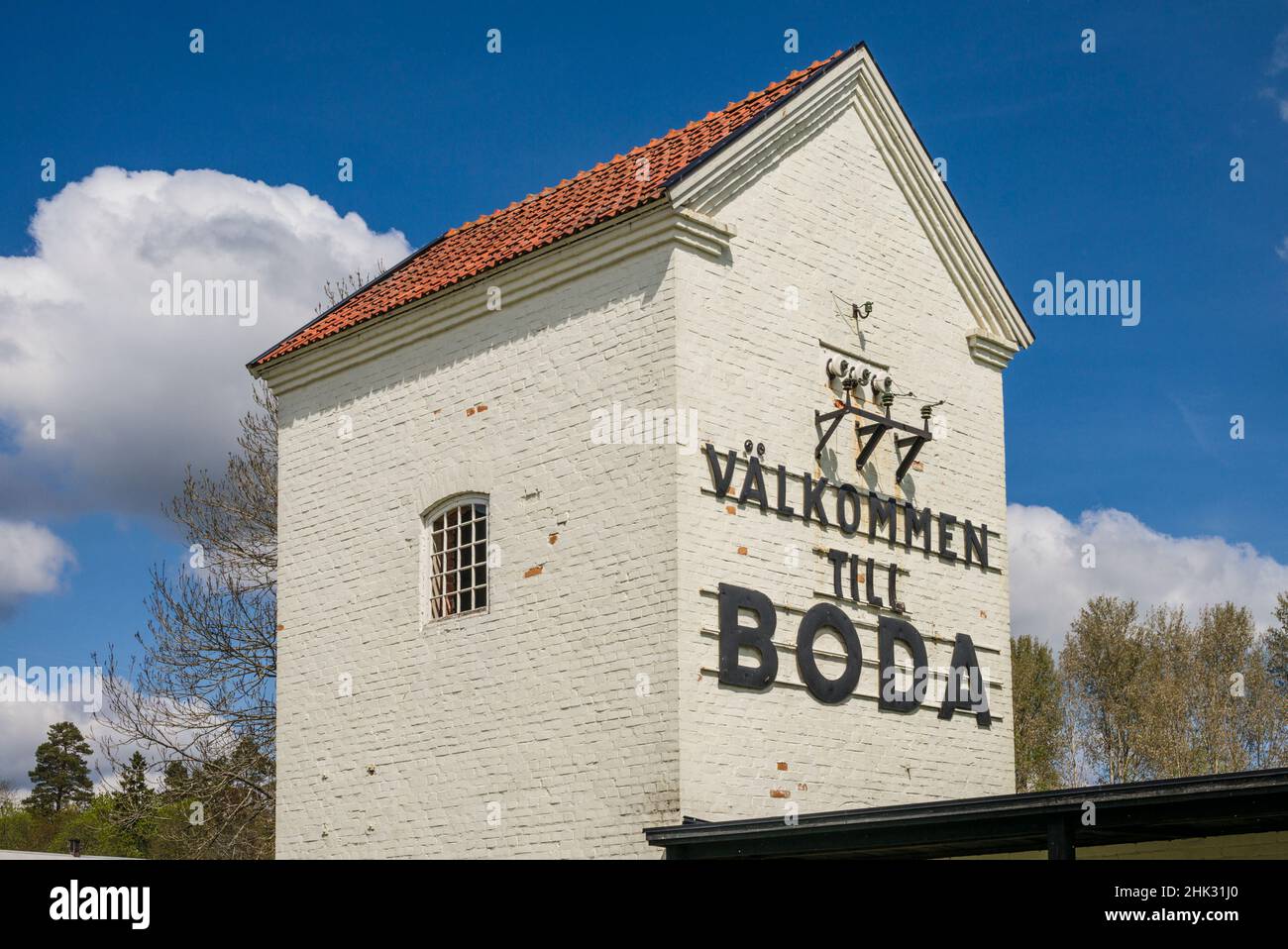 Suède, Glasriket, Royaume du verre région historique de fabrication du verre, Boda, panneau de bienvenue Banque D'Images