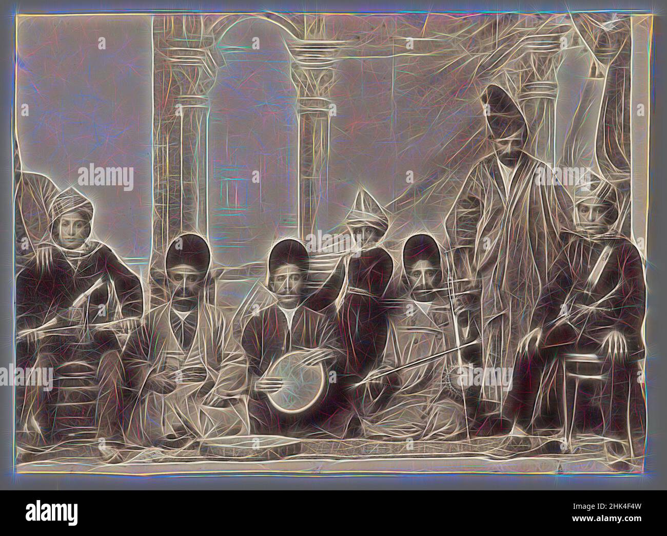 Inspiré par l'une des 274 photographies de Vintage, photographie d'argent d'albumine, fin 19th-début 20th siècle, période de Qajar, 4 3/16 x 5 13/16 po., 10,6 x 14,8 cm, réimaginé par Artotop. L'art classique réinventé avec une touche moderne. Conception de lumière chaleureuse et gaie, de luminosité et de rayonnement de lumière. La photographie s'inspire du surréalisme et du futurisme, embrassant l'énergie dynamique de la technologie moderne, du mouvement, de la vitesse et révolutionne la culture Banque D'Images