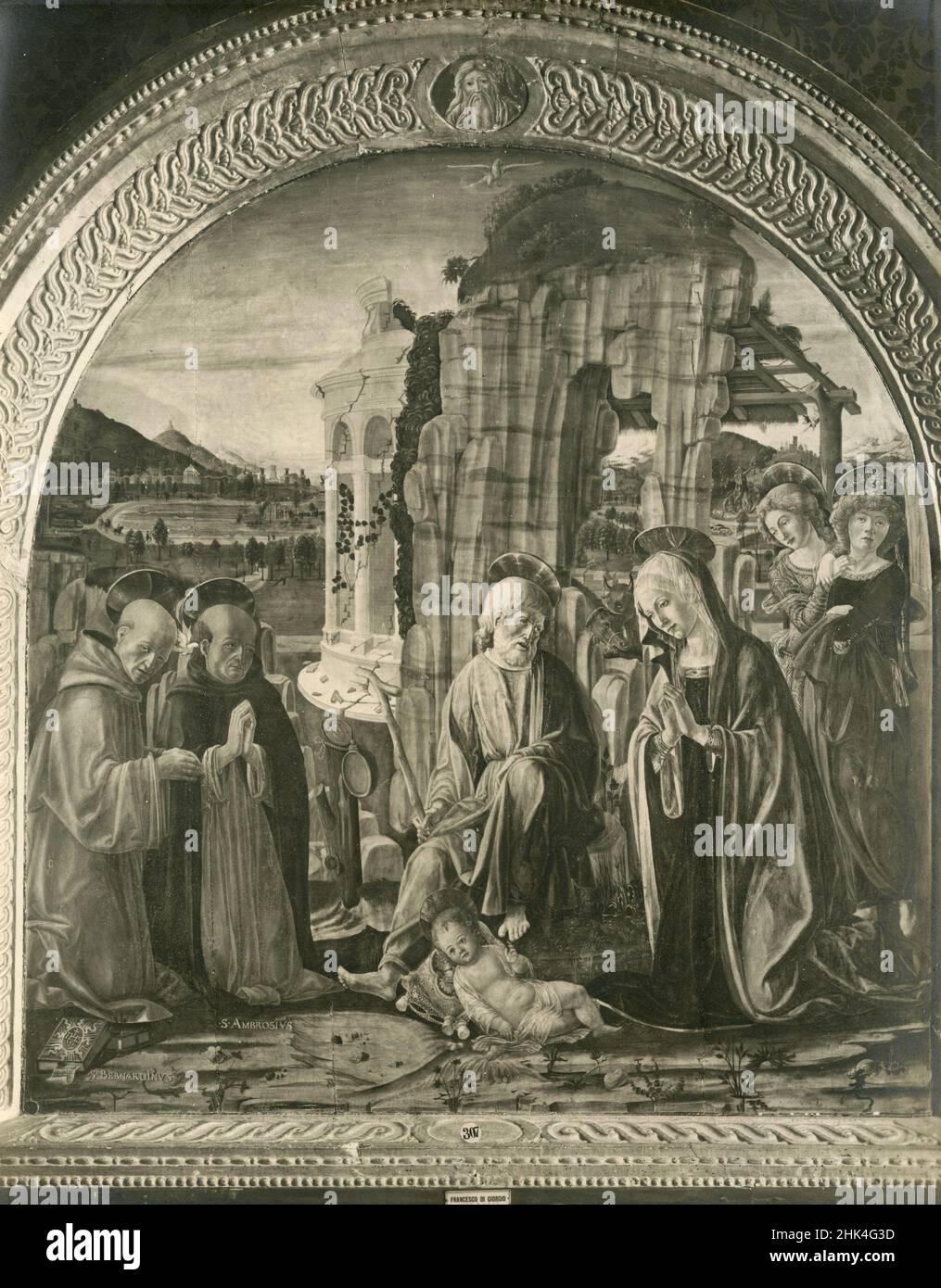 La Crib avec Saint Bernard et Saint Ambrogio, peinture de l'artiste italien Francesco di Giorgio di Martino, Sienne, Italie 1930s Banque D'Images