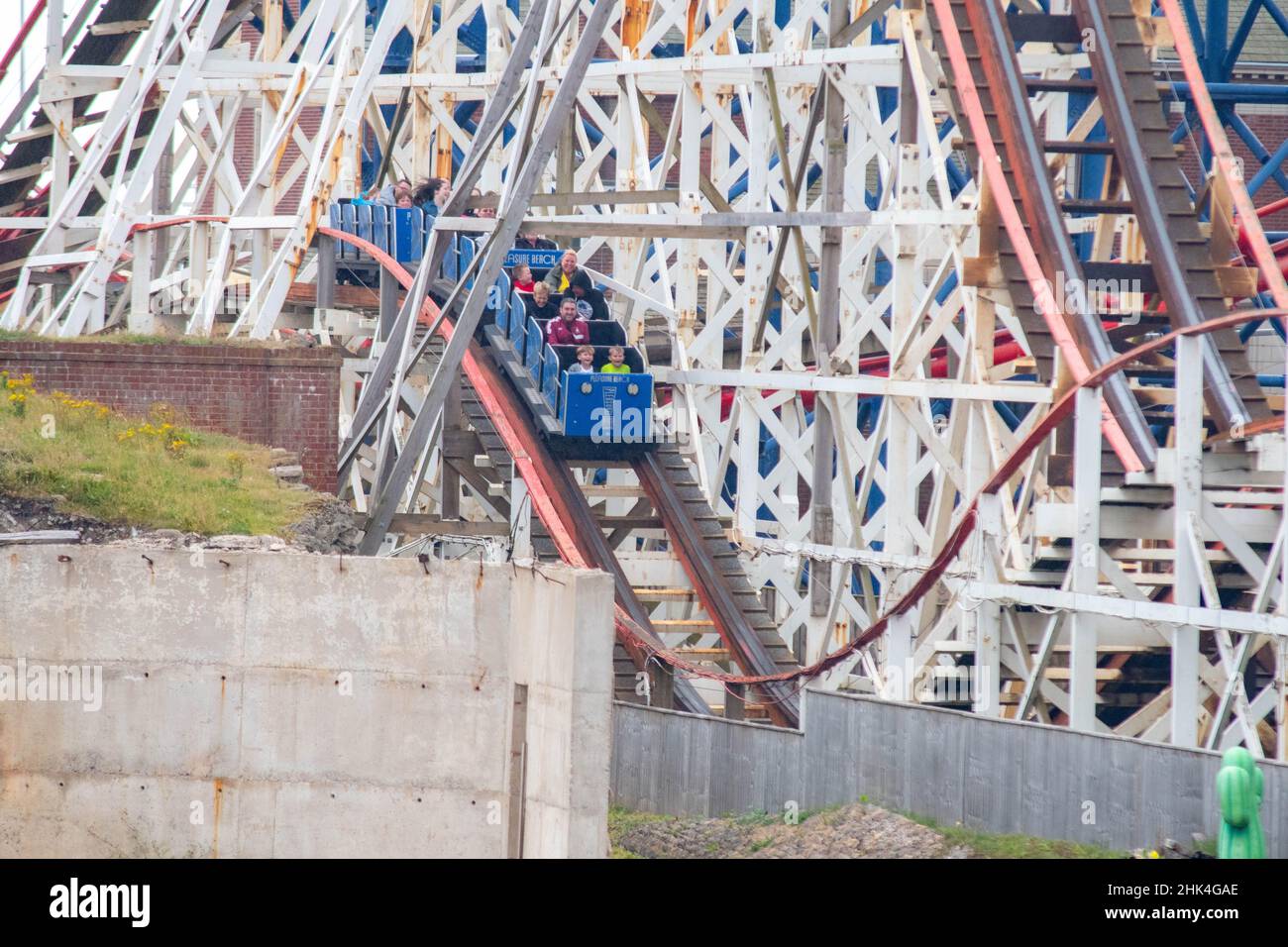 Images de l'héritage DSLR de Pleasure Beach Blackpool , y compris le Old Wild Mouse Ride, Amanda Thompson, Pre Icon, train fantôme, Big One, Infusion de glace Banque D'Images