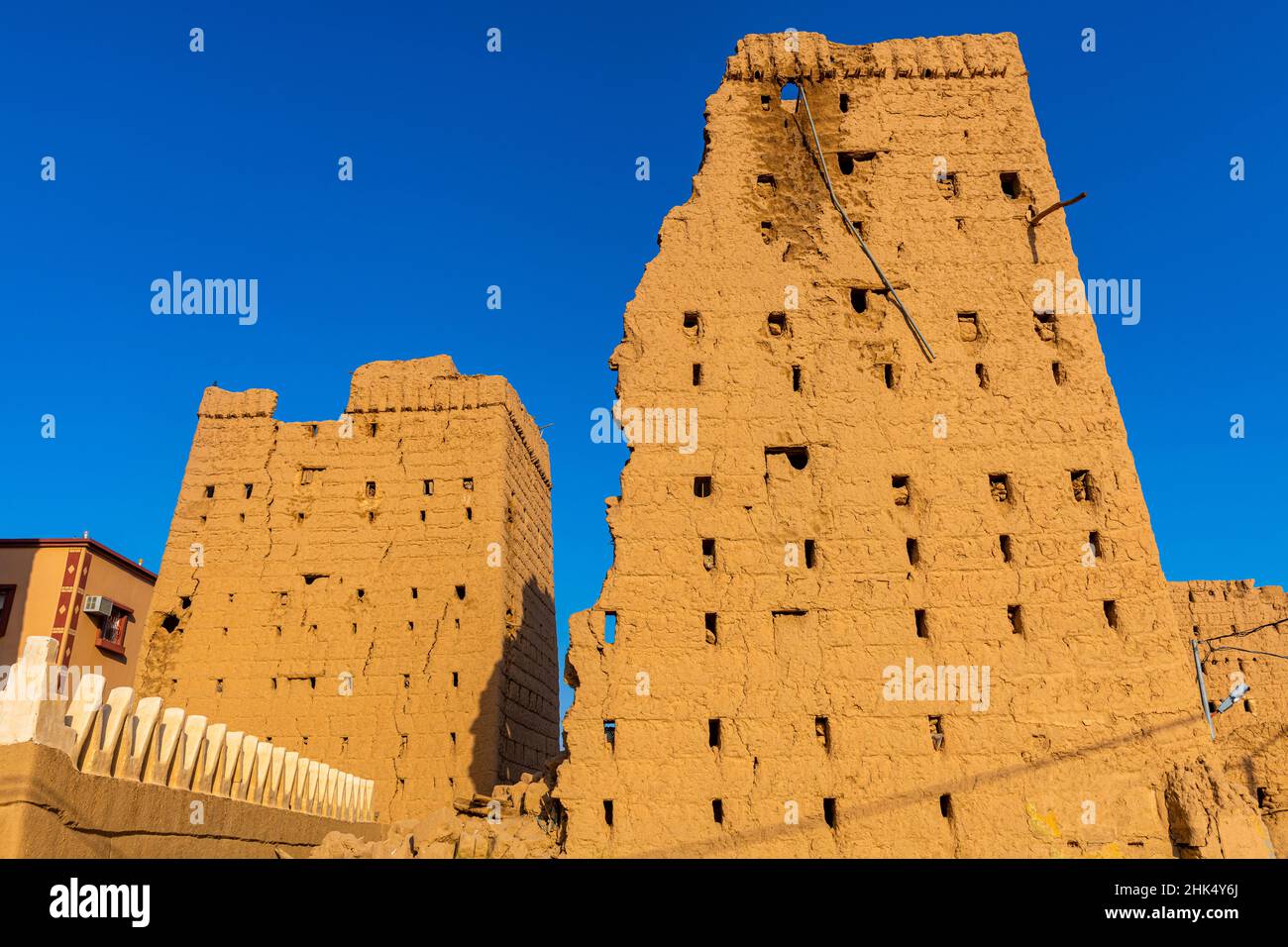 Tours de boue traditionnelles utilisées comme maisons vivantes, Najran, Royaume d'Arabie Saoudite, Moyen-Orient Banque D'Images