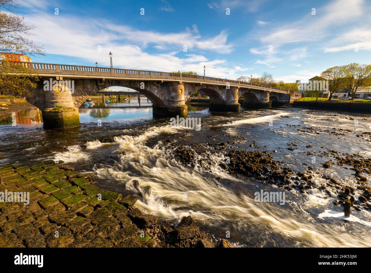 Pont de Dumbarton, rivière Leven, Dumbarton, West Dunbartonshire, Écosse,Royaume-Uni, Europe Banque D'Images