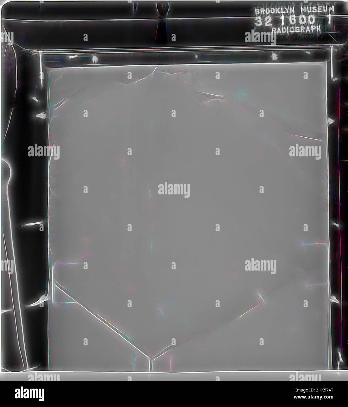 Inspiré par la peinture d'un homme qui sent une fleur de Lotus, calcaire, gesso, pigment, ca. 1539-1075 B.C. E., Dynasty 18, New Kingdom, cadre: 9 11/16 x 8 3/8 po., 24,6 x 21,3 cm, rayons X, réimaginé par Artotop. L'art classique réinventé avec une touche moderne. Conception de lumière chaleureuse et gaie, de luminosité et de rayonnement de lumière. La photographie s'inspire du surréalisme et du futurisme, embrassant l'énergie dynamique de la technologie moderne, du mouvement, de la vitesse et révolutionne la culture Banque D'Images