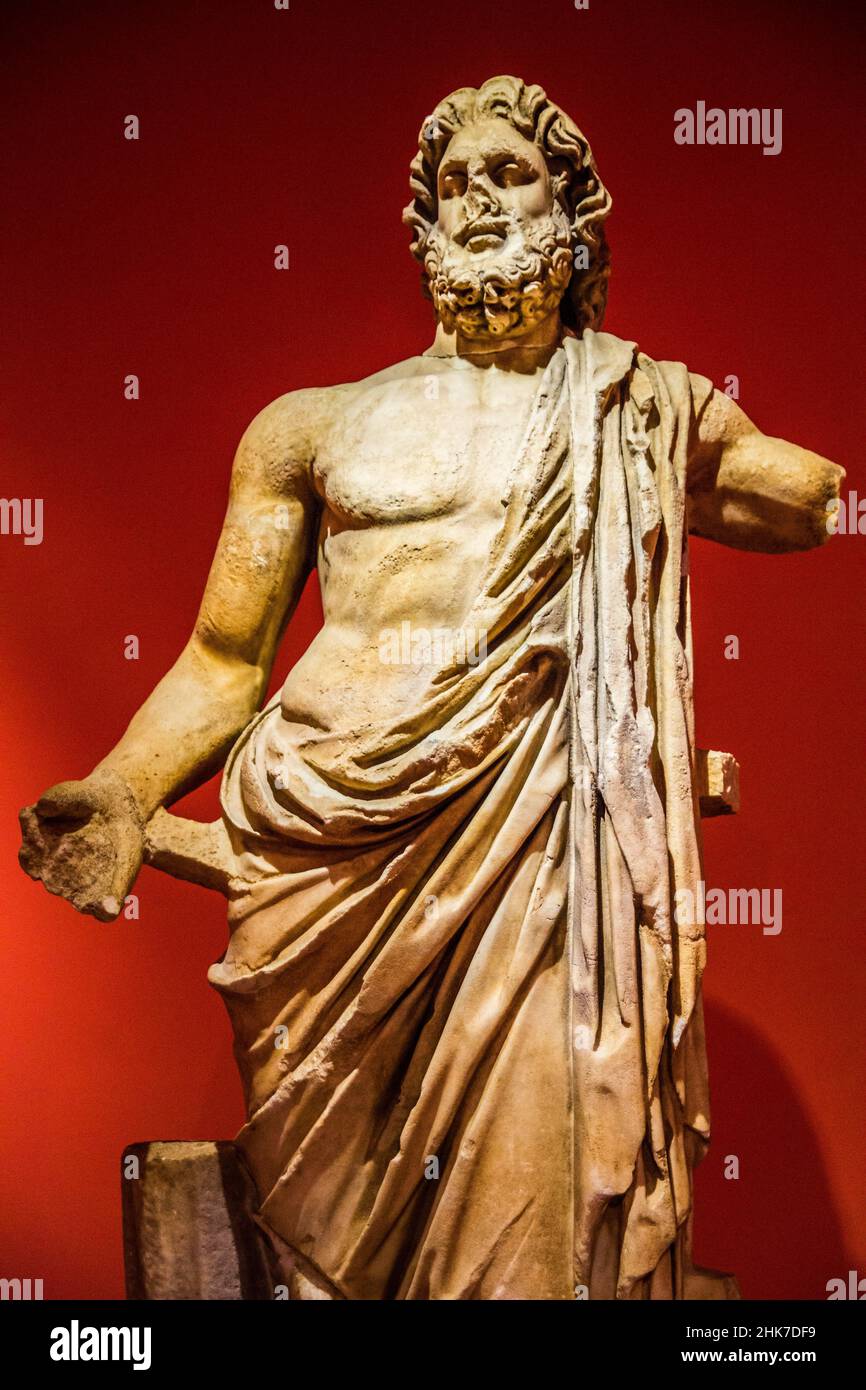 Statue en marbre de Zeus, Perge, 2nd c.Hall des dieux, Musée archéologique, Antalya, Turquie, Antalya,Turquie Banque D'Images