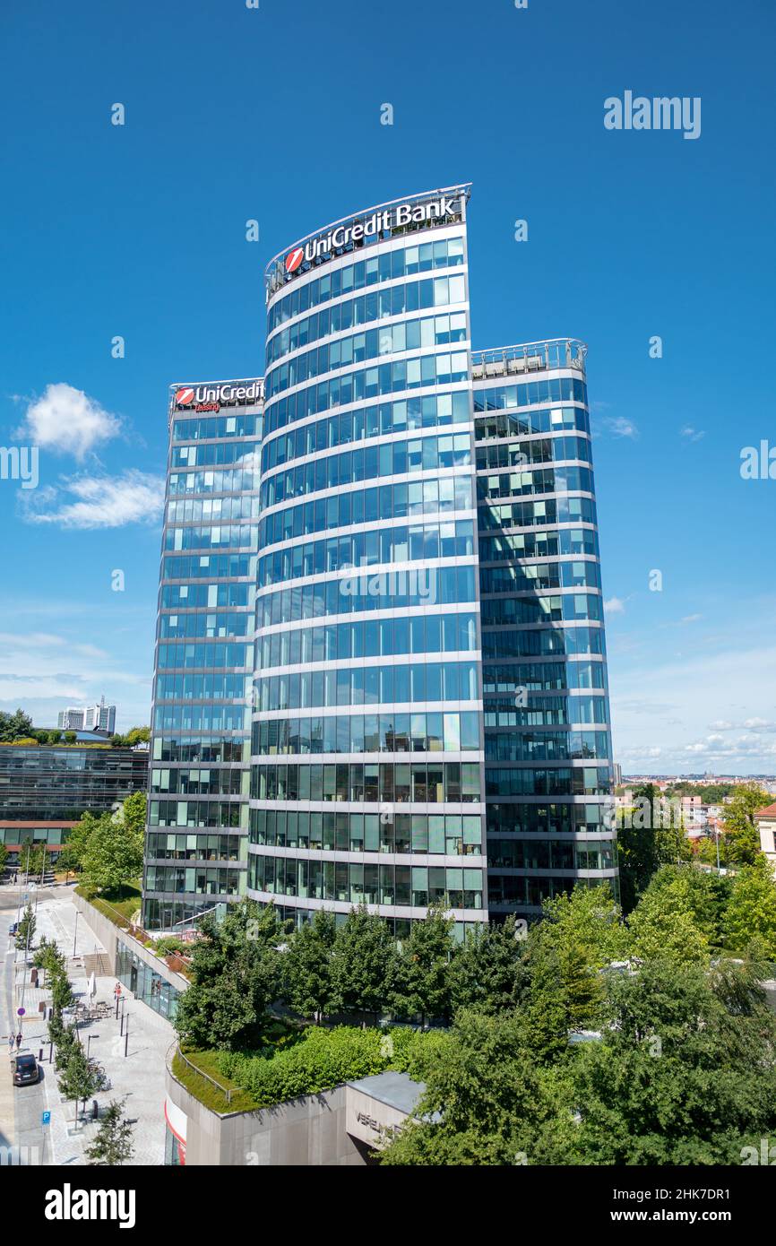 Gratte-ciel moderne de haut niveau - bâtiment Filadelfie, BB Centrum, Prague, République Tchèque Banque D'Images