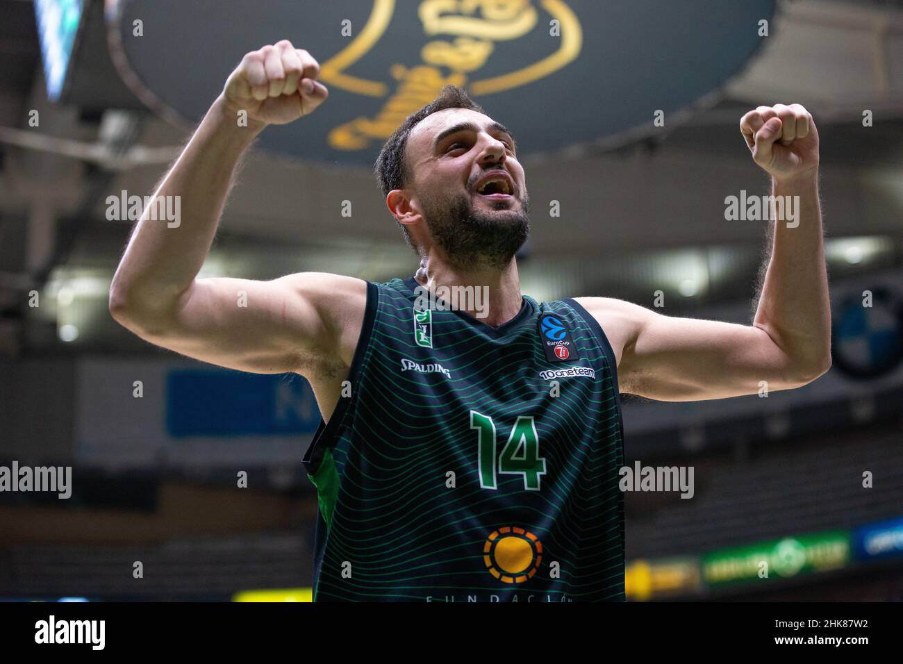 Badalona, Espagne.3rd févr. 2022.Albert Ventura de Joventut Badalona célébrant le match gagnant lors de l'Eurocup 7 jours de match entre le Club Joventut Badalona et le Partizan NIS Belgrade au Palau Olimpic de Badalona à Barcelone.(Image de crédit : © David Ramirez/DAX via ZUMA Press Wire) Banque D'Images