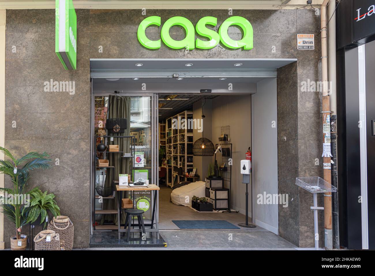 VALENCIA, ESPAGNE - 02 FÉVRIER 2022 : Casa est une marque belge de magasins de meubles et de décoration Banque D'Images
