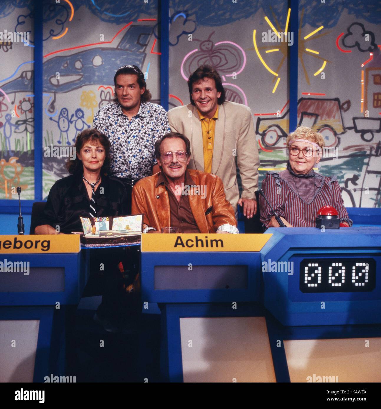 Dingsda, Unterhaltungsshow, Deutschland 1988, modérateur Fritz Egner (oben rechts) und Gäste Ingrborg Schöner, Falco, Achhim Strietzel, Johanna König Banque D'Images