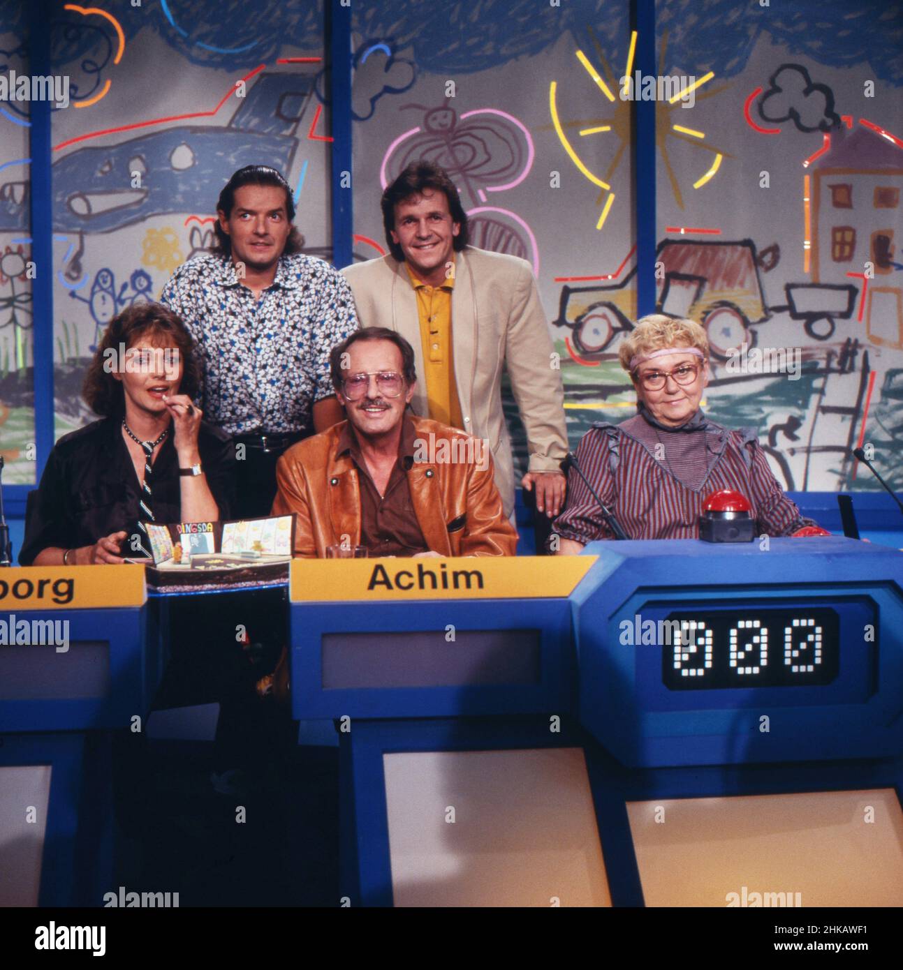 Dingsda, Unterhaltungsshow, Deutschland 1988, modérateur Fritz Egner (oben rechts) und Gäste Ingrborg Schöner, Falco, Achhim Strietzel, Johanna König Banque D'Images