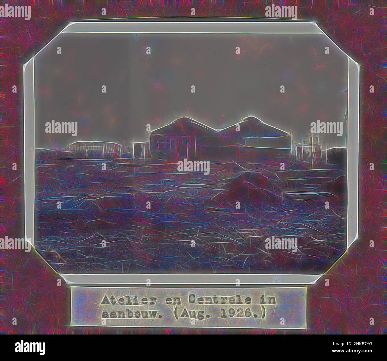 Inspiré par atelier et Power Station en construction. (Août 1926.), Construction de l'atelier et de la centrale électrique sur le terrain de l'usine, août 1926. Partie de l'album photo avec des photos de la construction de l'usine de sucre de Goenoengsari à l'est de Java par les Handels Vereniging Amsterdam, réimaginé par Artotop. L'art classique réinventé avec une touche moderne. Conception de lumière chaleureuse et gaie, de luminosité et de rayonnement de lumière. La photographie s'inspire du surréalisme et du futurisme, embrassant l'énergie dynamique de la technologie moderne, du mouvement, de la vitesse et révolutionne la culture Banque D'Images