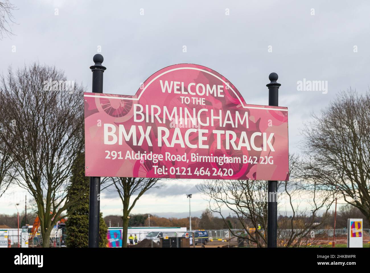 Un panneau vous souhaite la bienvenue à l'hippodrome BMX de Birmingham à Perry Barr, Birmingham, Royaume-Uni Banque D'Images
