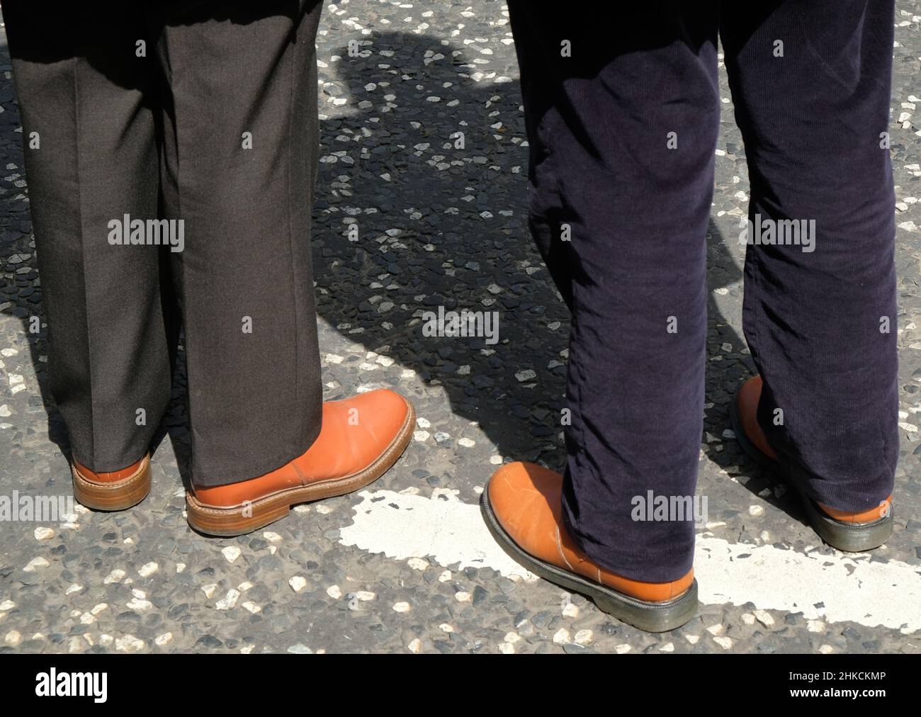 Bottes de marchand Banque de photographies et d'images à haute résolution -  Alamy