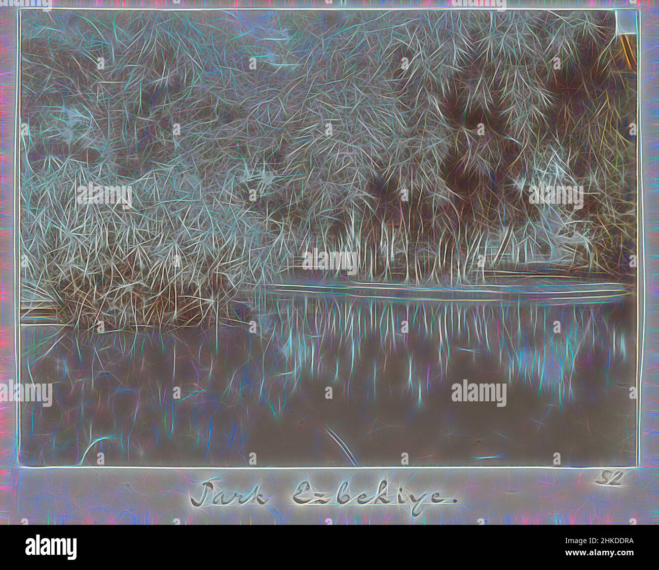 Inspiré par le parc Ezbekiye au Caire, en Égypte, le parc Ezbekiye, L. Heldring, Egypte, 1898, hauteur 80 mm × largeur 107 mm, repensé par Artotop. L'art classique réinventé avec une touche moderne. Conception de lumière chaleureuse et gaie, de luminosité et de rayonnement de lumière. La photographie s'inspire du surréalisme et du futurisme, embrassant l'énergie dynamique de la technologie moderne, du mouvement, de la vitesse et révolutionne la culture Banque D'Images