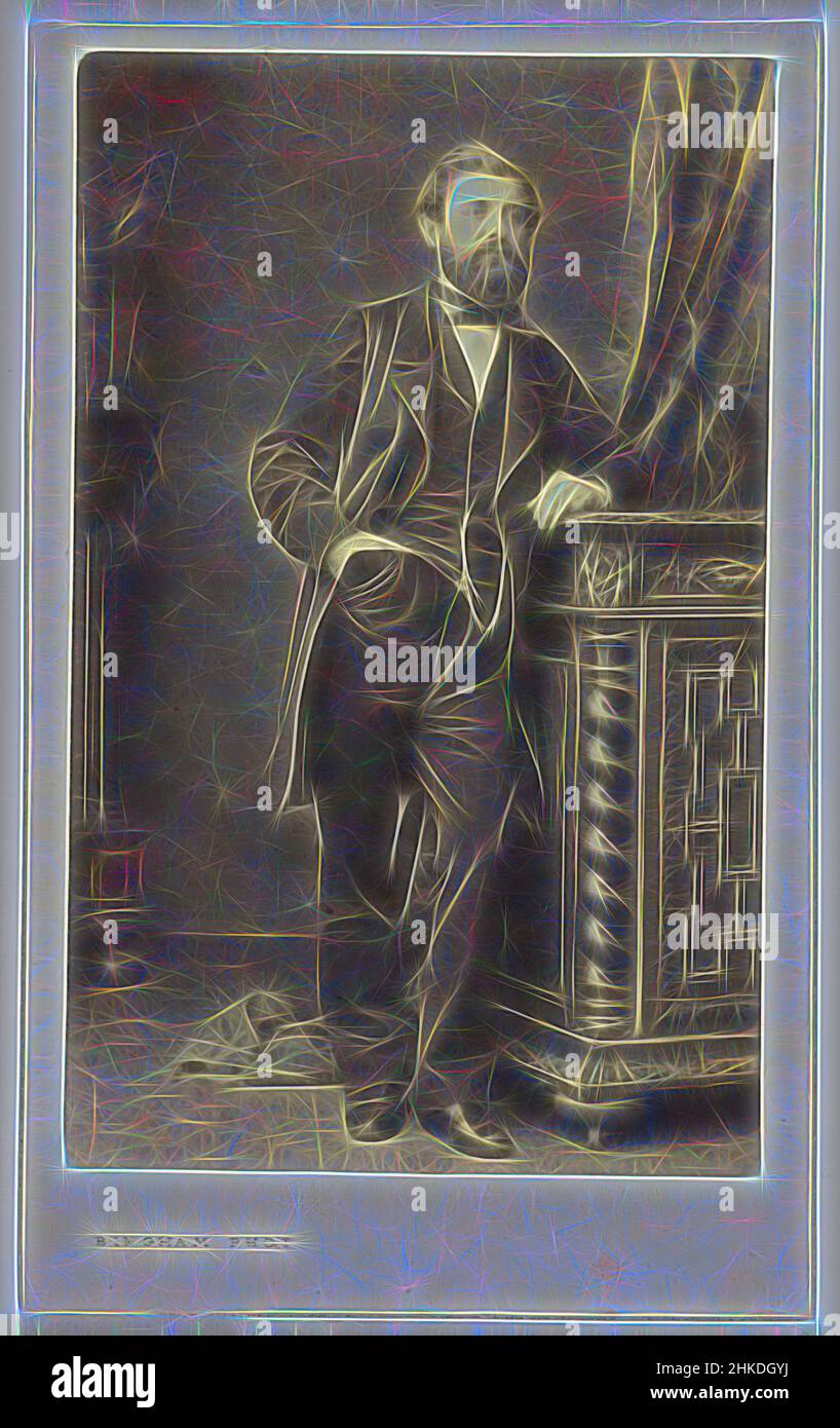 Inspiré par Portrait d'un inconnu, Robert Jefferson Bingham, Paris, 1859 - 1870, imprimé albumine, Hauteur 89 mm × largeur 56 mm hauteur 103 mm × largeur 63 mm, repensé par Artotop. L'art classique réinventé avec une touche moderne. Conception de lumière chaleureuse et gaie, de luminosité et de rayonnement de lumière. La photographie s'inspire du surréalisme et du futurisme, embrassant l'énergie dynamique de la technologie moderne, du mouvement, de la vitesse et révolutionne la culture Banque D'Images