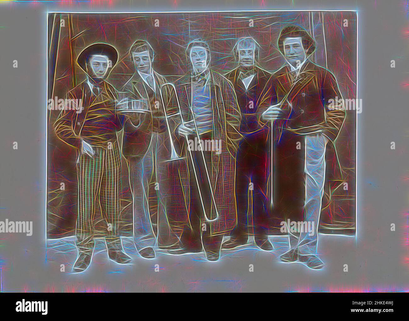 Inspiré par le portrait de groupe d'une société en costumes avec instruments de musique, vraisemblablement des acteurs amateurs français, partie d'un album photo d'un photographe amateur français avec des photos d'une famille, distillerie Delizy & amp; Doistau fils, l'armée et les lieux d'intérêt en France., France, c. 1900 - c. 1910, repensé par Artotop. L'art classique réinventé avec une touche moderne. Conception de lumière chaleureuse et gaie, de luminosité et de rayonnement de lumière. La photographie s'inspire du surréalisme et du futurisme, embrassant l'énergie dynamique de la technologie moderne, du mouvement, de la vitesse et révolutionne la culture Banque D'Images