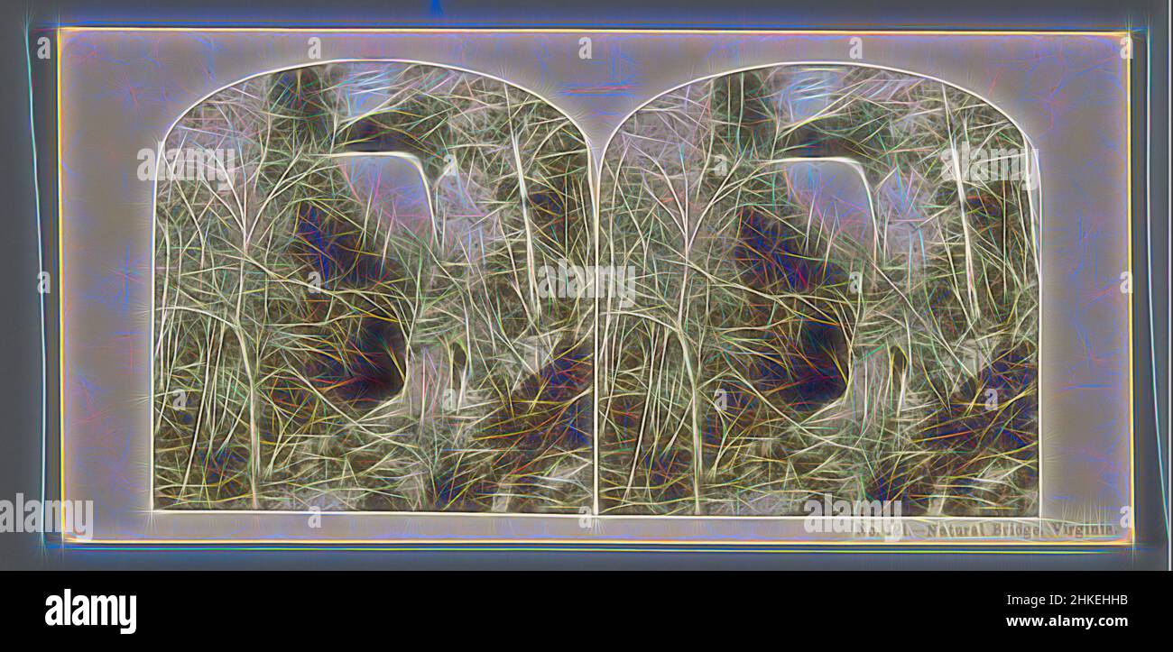 Inspiré par Rock formation Natural Bridge en Virginie vu d'en-dessous, Natural Bridge, Viriginia, Natural Bridge, Virginie, États-Unis, États-Unis d'Amérique, William England, éditeur: The London Stereoscopic Company, Natural Bridge, éditeur: London, 1859, papier, Imprimé albumine, hauteur 83 mm × largeur, réimaginé par Artotop. L'art classique réinventé avec une touche moderne. Conception de lumière chaleureuse et gaie, de luminosité et de rayonnement de lumière. La photographie s'inspire du surréalisme et du futurisme, embrassant l'énergie dynamique de la technologie moderne, du mouvement, de la vitesse et révolutionne la culture Banque D'Images