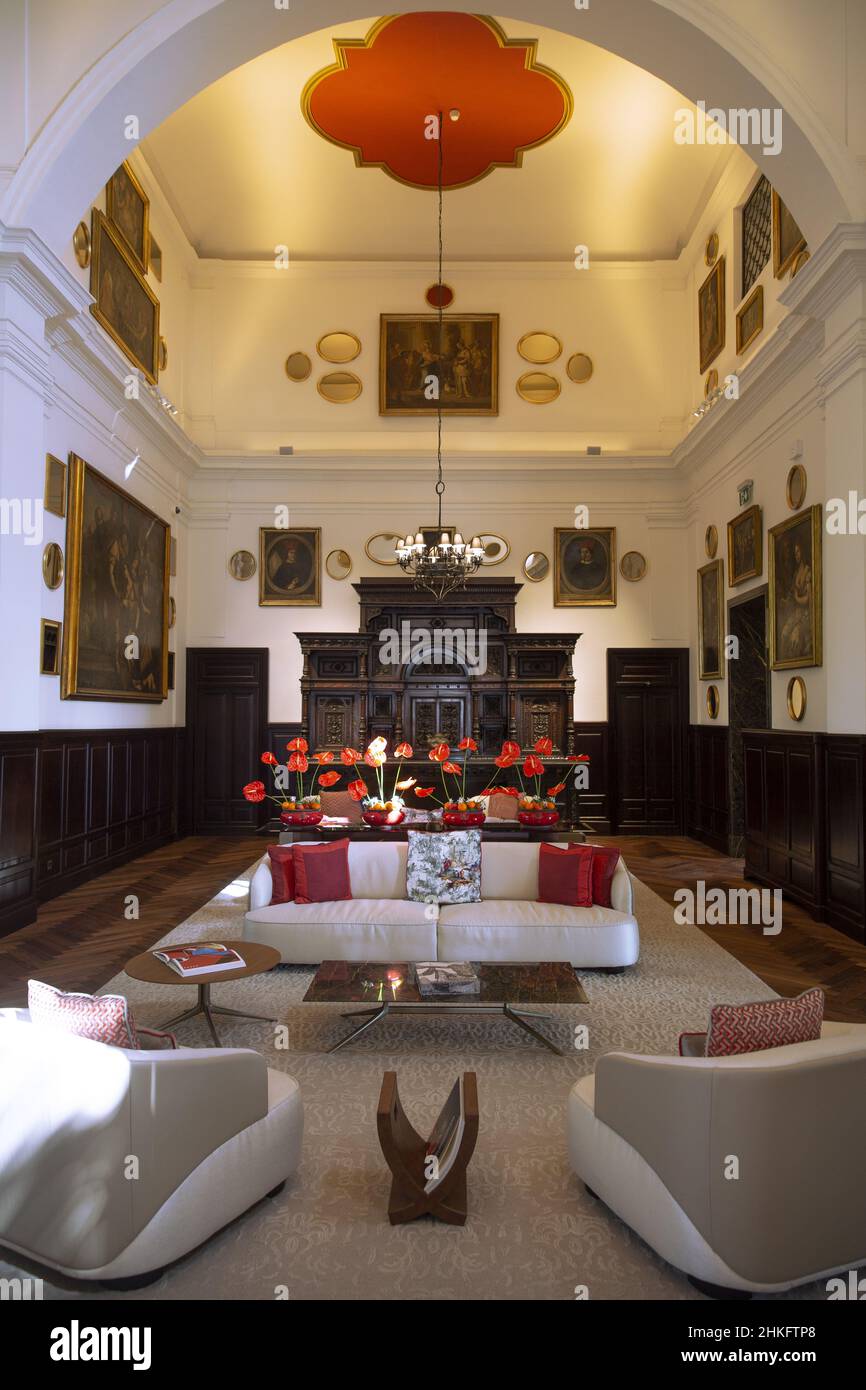 Italie, Sicile, Taormina, San Domenico Palace Hotel, salon dans l'ancien réfectoire d'un couvent dominicain transformé en un hôtel légendaire appartenant au groupe four Seasons Banque D'Images