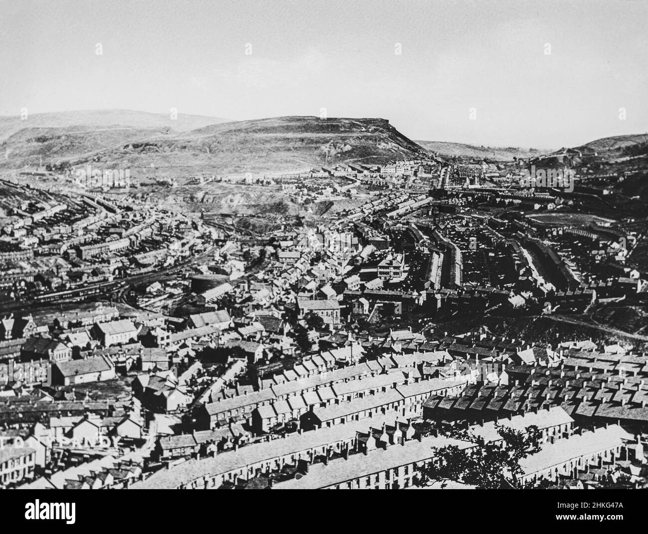 Logement en terrasse dans la ville industrielle de Tonypandy, Rhondda Cynon Taf, Glamourgan, pays de Galles du Sud, Royaume-Uni c 1900 Banque D'Images