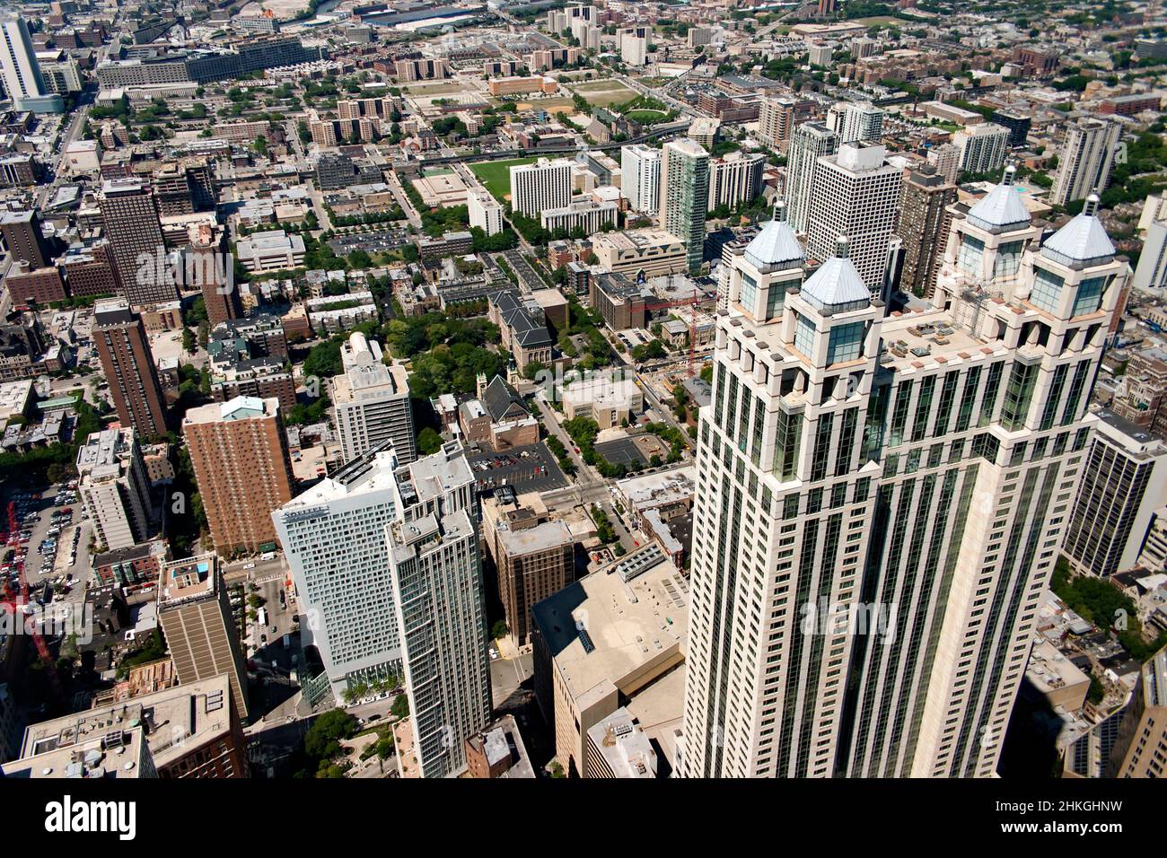 Vue aérienne sur la 900 North Michigan, depuis la terrasse d'observation du John Hancock Center, Chicago, Illinois Banque D'Images