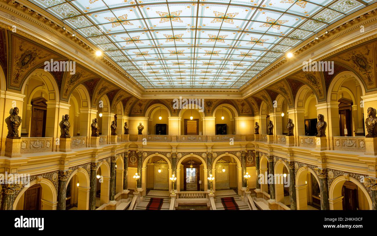 PRAGUE, TCHÉQUIE, JANVIER 26 2022, intérieur du Musée national de Prague. Banque D'Images