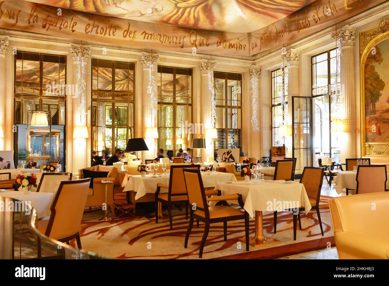 France.Paris 75001.L'hôtel Meurice (5*).Le restaurant Dali a été conçu par Philippe Starck et sa fille Ara. Banque D'Images