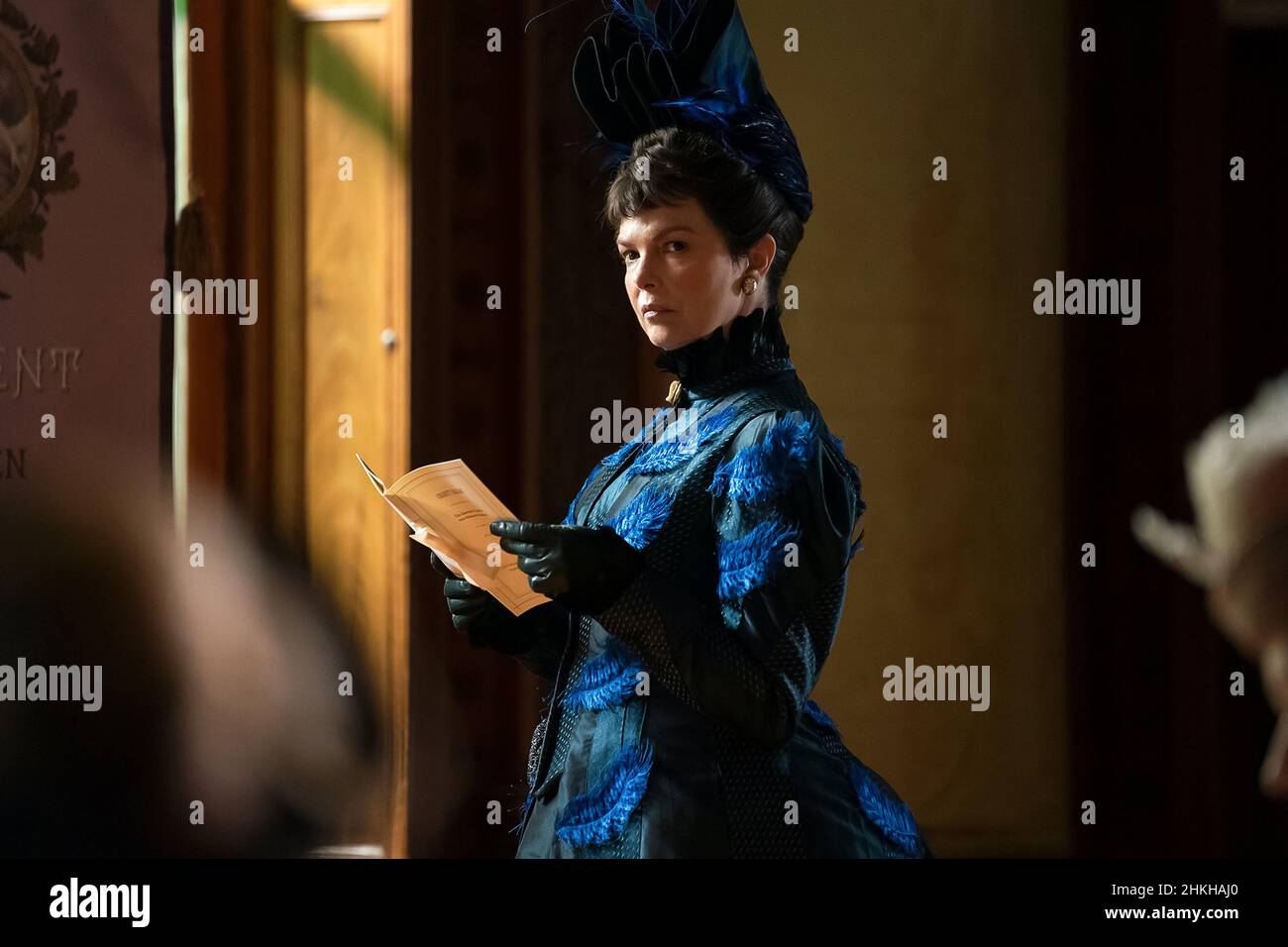 ÉTATS-UNIS.Jeanne Tripplehorn dans la (C)HBO de la nouvelle série : l'âge  d'or (2022).Complot : un jeune scion aux yeux larges d'une famille  conservatrice se lance dans une mission visant à infiltrer le